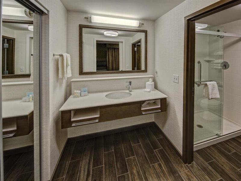 Hampton Inn & Suites Memphis Джърмантаун Екстериор снимка