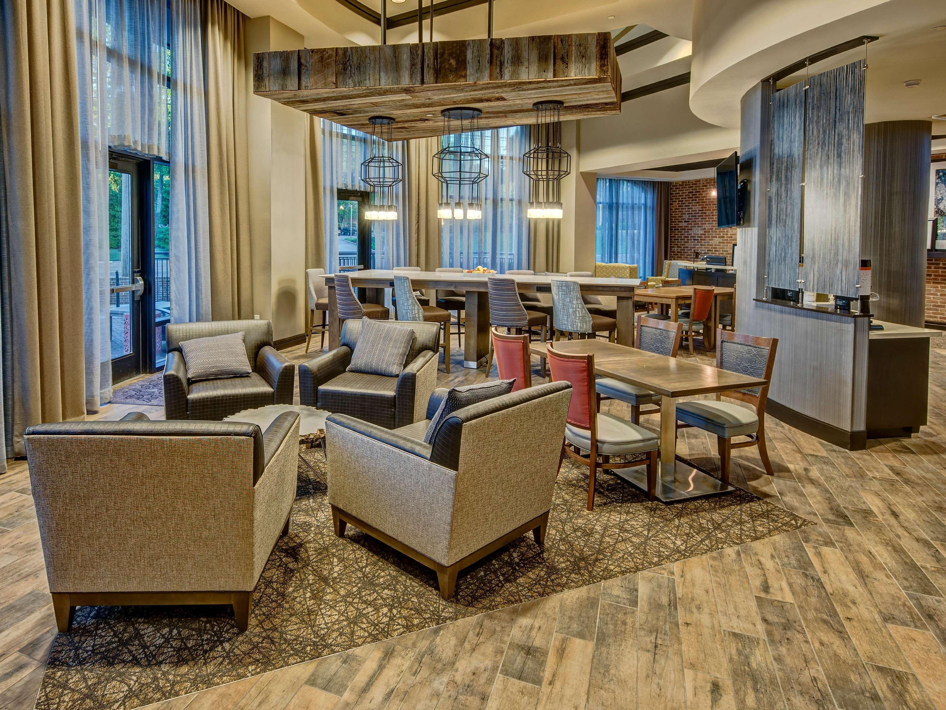 Hampton Inn & Suites Memphis Джърмантаун Екстериор снимка