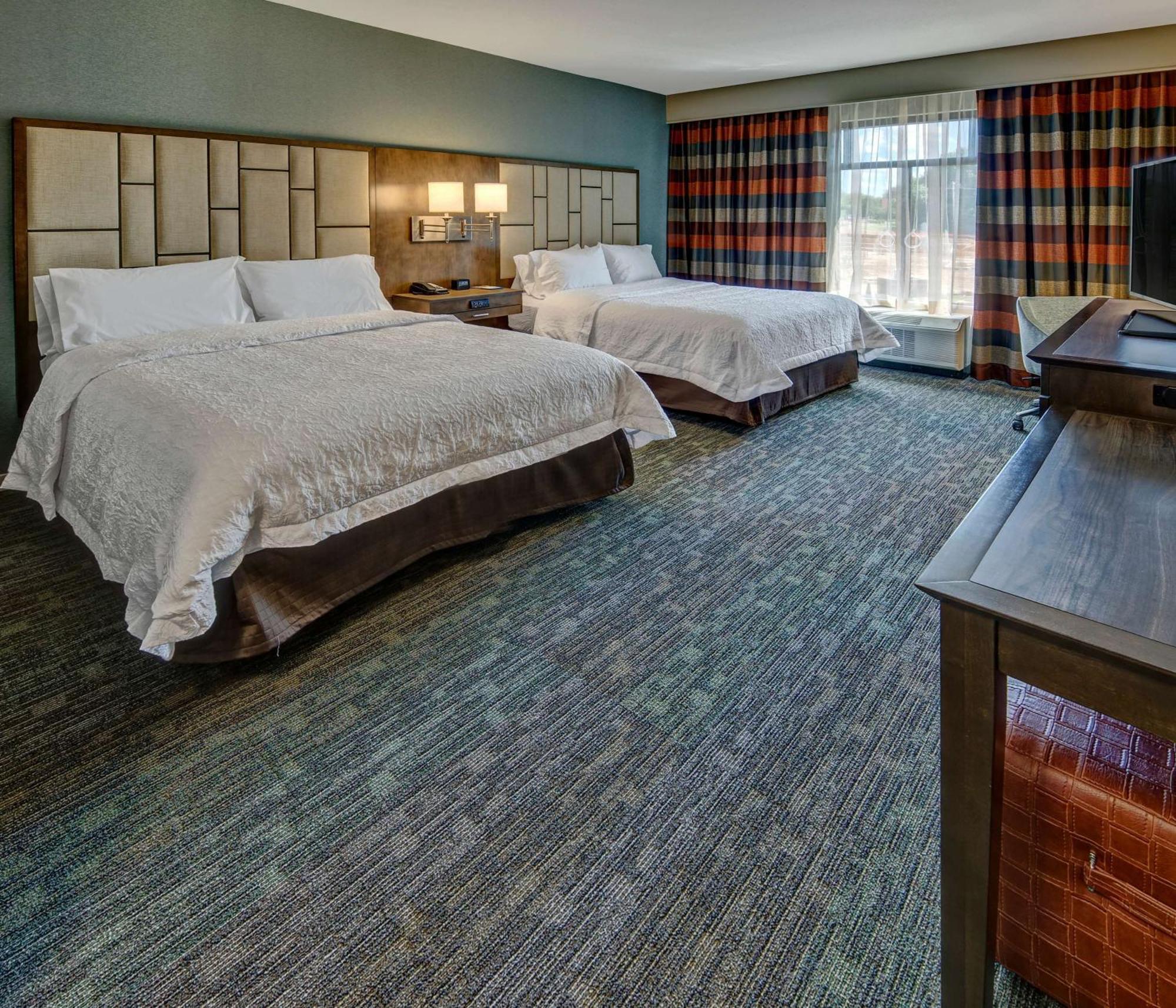 Hampton Inn & Suites Memphis Джърмантаун Екстериор снимка